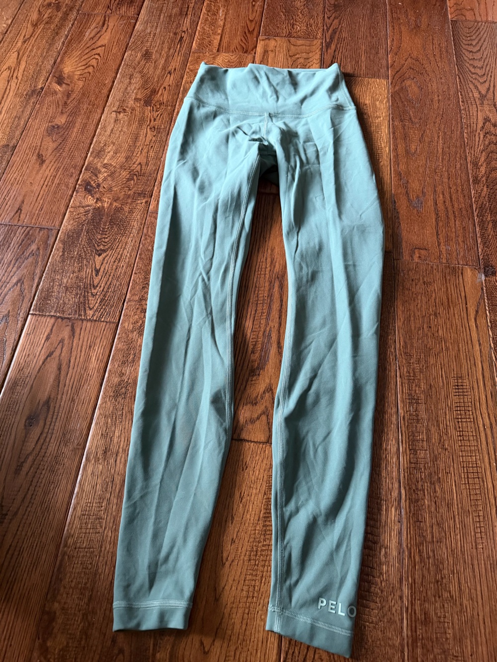 LULULEMON PELOTON In Sage Green Leggings Size 4